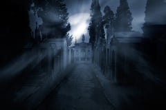 Cemetery in a foggy full moon night Royalty Free Stock Image Cemetery in a foggy full moon night Royalty Free Stock Image