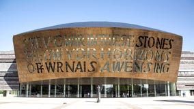 Centre de millénaire de Cardiff photo libre de droits Centre de millénaire de Cardiff photo libre de droits