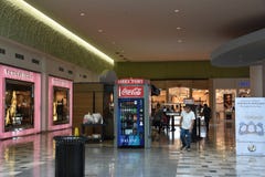 Centro commerciale orientale del nord in Hurst, il Texas fotografia stock Centro commerciale orientale del nord in Hurst, il Texas fotografia stock