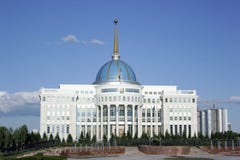Centro da cidade de Ak Orda Astana Cazaquistão foto de stock Centro da cidade de Ak Orda Astana Cazaquistão foto de stock