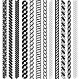 Cepillos del modelo de las cuerdas Cuerda n?utica incons?til y rayas de cadena aisladas en fondo ilustración del vector Cepillos del modelo de las cuerdas Cuerda n?utica incons?til y rayas de cadena aisladas en fondo ilustración del vector