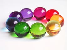 Cercle d'arc-en-ciel de billes de Bath image stock Cercle d'arc-en-ciel de billes de Bath image stock