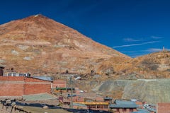 Cerro Rico Rich Mountain in Potosi royalty-vrije stock fotografie Cerro Rico Rich Mountain in Potosi royalty-vrije stock fotografie
