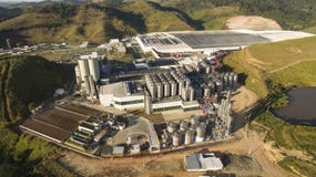 Cervecero Ambev, ciudad de Pirai en Rio de Janeiro, el Brasil imagenes de archivo Cervecero Ambev, ciudad de Pirai en Rio de Janeiro, el Brasil imagenes de archivo
