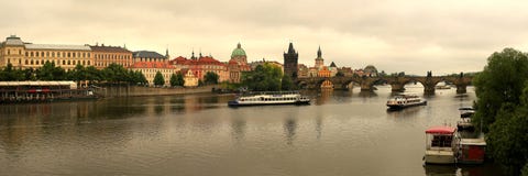 Charles Bridge in Praag, Stock Afbeelding Charles Bridge in Praag, Stock Afbeelding