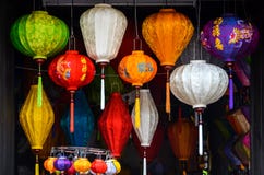 Chiński lampion w sklepie w Wietnam obraz stock Chiński lampion w sklepie w Wietnam obraz stock