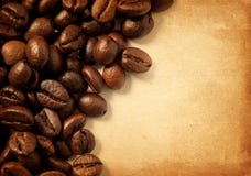 Chicchi di caffè fotografia stock libera da diritti Chicchi di caffè fotografia stock libera da diritti