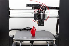 Chiffre moderne plan rapproché d'impression de l'imprimante 3D Dixième de dollar trois automatique Photographie stock libre de droits