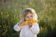 Child, corn