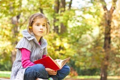 Child Learns In The Nature Royalty Free Stock Photos