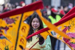 Chinees Meisjesportret - Chinese Nieuwjaarparade, Parijs 2018 stock foto Chinees Meisjesportret - Chinese Nieuwjaarparade, Parijs 2018 stock foto