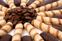 Chocolate Sticks With A Cream And The Grains Of Coffee Royalty Free Stock Images Chocolate Sticks With A Cream And The Grains Of Coffee Royalty Free Stock Images