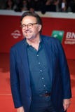 Christian De Sica cammina il tappeto rosso fotografia stock Christian De Sica cammina il tappeto rosso fotografia stock