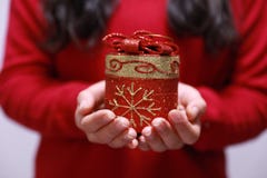 Christmas gift woman Royalty Free Stock Photography Christmas gift woman Royalty Free Stock Photography
