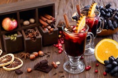 Christmas Mulled Wine And Ingredients Royalty Free Stock Images