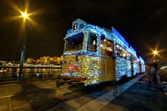 Christmass-Lichter auf einer Tram Lizenzfreie Stockbilder Christmass-Lichter auf einer Tram Lizenzfreie Stockbilder