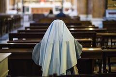 Church, Rome, nun pray in church royalty free stock images Church, Rome, nun pray in church royalty free stock images