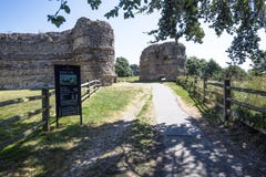 Château de Pevensey, le Sussex est, Angleterre photo libre de droits Château de Pevensey, le Sussex est, Angleterre photo libre de droits