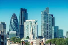 Città di Londra Orizzonte un bello giorno di estate Fotografie Stock Libere da Diritti Città di Londra Orizzonte un bello giorno di estate Fotografie Stock Libere da Diritti