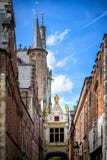 Città storica medievale di Bruges Vie di Bruges e centro, canali e costruzioni storici belgium fotografia stock libera da diritti Città storica medievale di Bruges Vie di Bruges e centro, canali e costruzioni storici belgium fotografia stock libera da diritti
