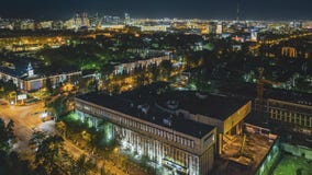 clip di film di 4k Timelapse delle luci della città di Almaty al crepuscolo, il Kazakistan, Asia centrale Traffico con le automob stock footage clip di film di 4k Timelapse delle luci della città di Almaty al crepuscolo, il Kazakistan, Asia centrale Traffico con le automob stock footage