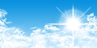 Cloudscape с солнечностью и голубым раем бесплатная иллюстрация Cloudscape с солнечностью и голубым раем бесплатная иллюстрация