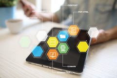 CMS Содержимые значки применений системы управления на виртуальном экране Дело, интернет и концепция технологии стоковые фотографии rf CMS Содержимые значки применений системы управления на виртуальном экране Дело, интернет и концепция технологии стоковые фотографии rf
