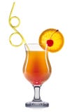 Cocktail exótico no vidro do furacão isolado no fundo branco Fotos de Stock Royalty Free Cocktail exótico no vidro do furacão isolado no fundo branco Fotos de Stock Royalty Free