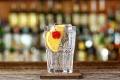 Cocktail Tom Collins lizenzfreies stockfoto Cocktail Tom Collins lizenzfreies stockfoto