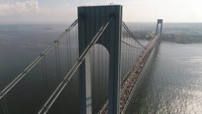 Colpo 4k del fuco del ponte degli stretti di Verrazano Colpo 4k del fuco del ponte degli stretti di Verrazano