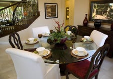 Comedor casero de lujo. imagen de archivo libre de regalías Comedor casero de lujo. imagen de archivo libre de regalías