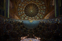 Complex fractal-like dome ceiling royalty free stock photography Complex fractal-like dome ceiling royalty free stock photography