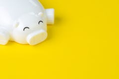Concep финансовых, сбережений, бюджета, цены или вклада предпосылки стоковое изображение rf Concep финансовых, сбережений, бюджета, цены или вклада предпосылки стоковое изображение rf