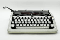 Front View of a typewriter machine royalty free stock photos Front View of a typewriter machine royalty free stock photos