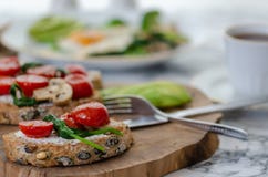 concept sain de petit déjeuner Consommation saine image libre de droits concept sain de petit déjeuner Consommation saine image libre de droits