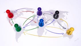 Concept voor globalisering, globale zaken, reis of globale verbinding Kleurrijke cijfers met het verbinden van pijlen stock afbeeldingen Concept voor globalisering, globale zaken, reis of globale verbinding Kleurrijke cijfers met het verbinden van pijlen stock afbeeldingen