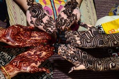 Conception de Mehndi photos libres de droits Conception de Mehndi photos libres de droits