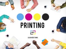 Concetto di derivazione di media di industria di colore dell'inchiostro di processo di stampa fotografia stock Concetto di derivazione di media di industria di colore dell'inchiostro di processo di stampa fotografia stock