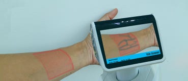 Concetto medico astuto di tecnologia l'uso di tecnologia con intelligenza artificiale con realtà virtuale mista aumentata con il fotografie stock Concetto medico astuto di tecnologia l'uso di tecnologia con intelligenza artificiale con realtà virtuale mista aumentata con il fotografie stock