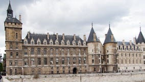 Conciergerie Palácio de justiça em Paris, França imagens de stock royalty free Conciergerie Palácio de justiça em Paris, França imagens de stock royalty free