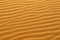 Configuration de sable d'or sur la dune de sable Configuration de sable d'or sur la dune de sable