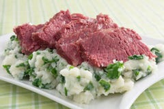 Cornedbeef en Colcannon royalty-vrije stock foto's Cornedbeef en Colcannon royalty-vrije stock foto's