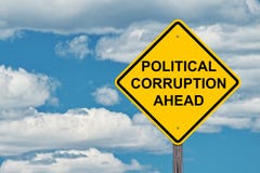 Corruzione politica avanti segnale di pericolo immagine stock Corruzione politica avanti segnale di pericolo immagine stock