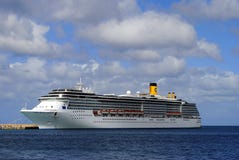 Costa Mediterranea kryssningskepp arkivfoto Costa Mediterranea kryssningskepp arkivfoto