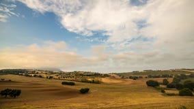 Coucher du soleil dans la campagne italienne Photo libre de droits Coucher du soleil dans la campagne italienne Photo libre de droits