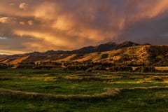 Coucher du soleil dramatique Cloudscape, Bozeman Montana Etats-Unis image stock Coucher du soleil dramatique Cloudscape, Bozeman Montana Etats-Unis image stock