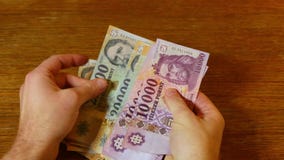Counting money, Hungarian Forints