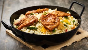 Cous Cous με τα veggies και τη σόγια medaillons στοκ εικόνες Cous Cous με τα veggies και τη σόγια medaillons στοκ εικόνες