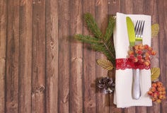 Couvert de table de Noël de fond du ` s de vacances image stock Couvert de table de Noël de fond du ` s de vacances image stock