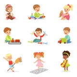 Crianças bonitos que jogam com brinquedos diferentes e jogos que têm o divertimento em sua própria infância de apreciação ilustração stock Crianças bonitos que jogam com brinquedos diferentes e jogos que têm o divertimento em sua própria infância de apreciação ilustração stock